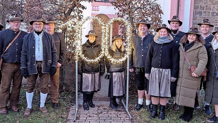 Ein rundum gelungener Start in das Festjahr war das Neujahr-B&ouml;llern des Sch&uuml;tzenvereins Bavaria Kersbach.