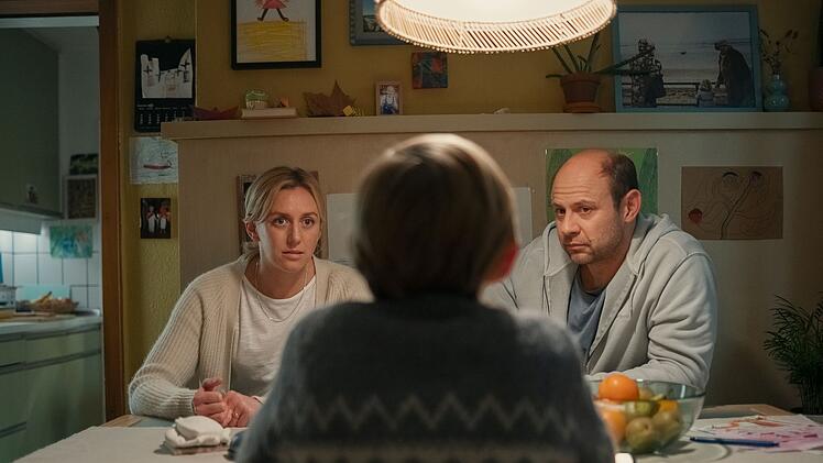 Bei Silke (Franziska Machens) und Andi (Moritz Führmann) ist die Leidenschaft in der Beziehung abhandengekommen.