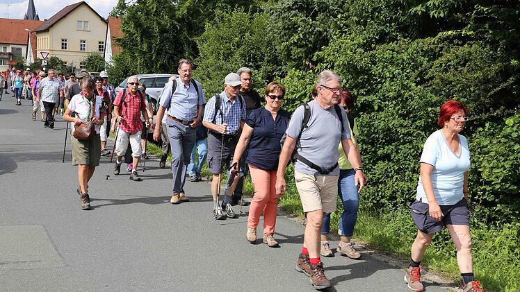 Start in Leutenbach Foto: Franz Galster