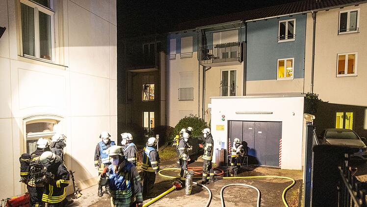 Feuer bei Altenheim: E-Roller brennt in Tiefgarage
