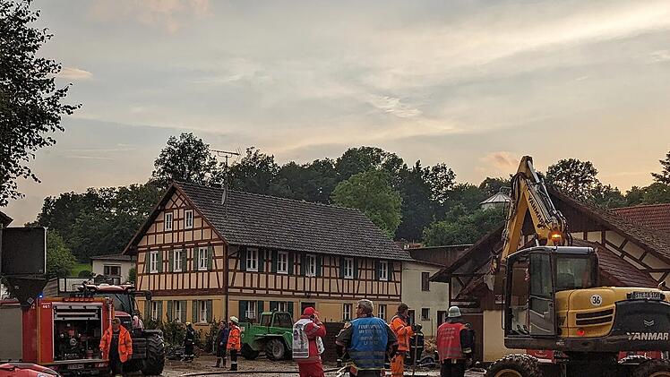 Bad Staffelstein: Gasthof zum Anker nach Unwetter "wegen Bergrutschgefahr" geschlossen