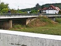 Gr&uuml;n statt grau: Die Betonmauern mit Pflanzen zu bekleiden, ist eine von vielen Ideen, die bei der Infoveranstaltung der Gr&uuml;nen in Michelau vorgebracht wurden. Foto: privat