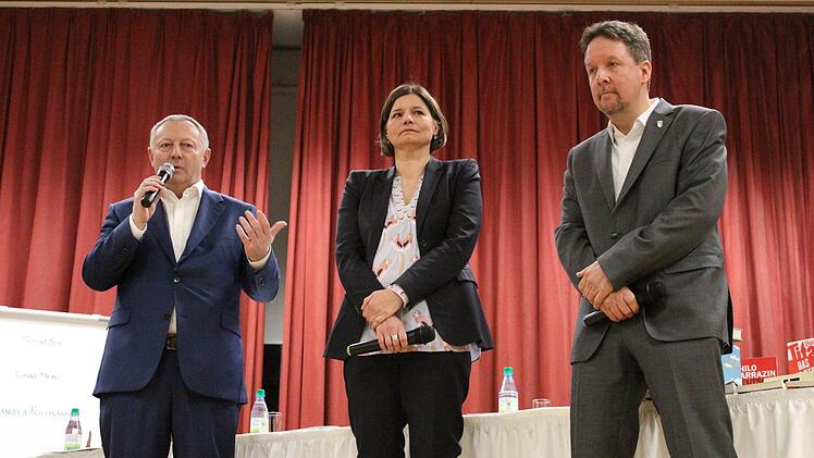 Die Kandidaten von links: Thomas Bold (CSU), Manuela Rottmann (Grüne) und Thomas Menz (SPD).Foto: Anja Vorndran