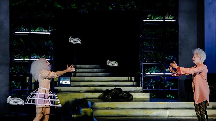 Händels Oper "Alcina" feierte ihre gelungene Coburger Erstaufführung am Landestheater.Foto: Sylvain Guillot