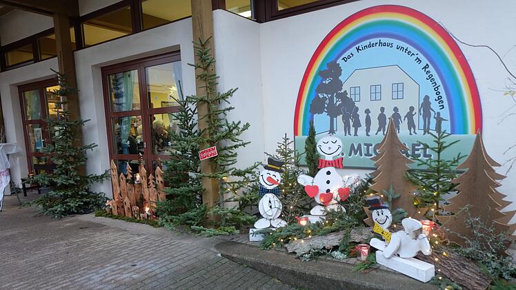 Kaffeebar im Kinderhaus. Foto: Philipp Bauernschubert
