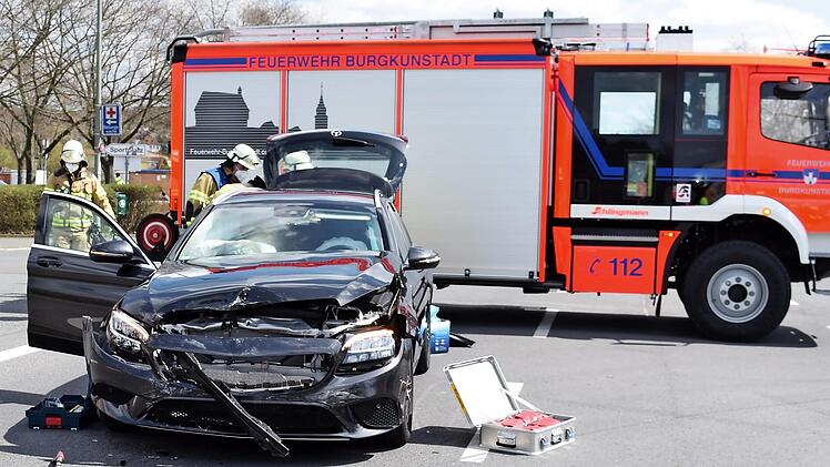 Eine Kollision gab es am Sonntag auf der B&nbsp;289 in Burgkunstadt.