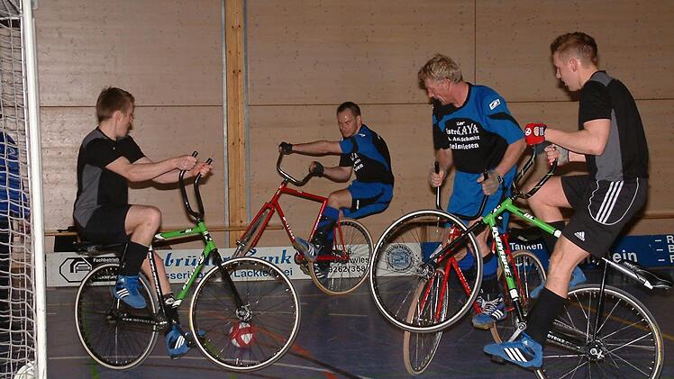 Pech hatte Steinwiesen I mit Andreas Klinger und Tommy Jonak, denn drei Begegnungen wurden jeweils mit einem Tor Unterschied verloren.