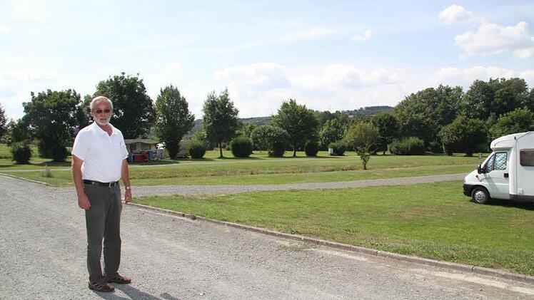 Campingplatzbetreiber Harry Hofmann hat noch mehr als genug Platz: von insgesamt 228 Plätzen sind gerade einmal 23 belegt