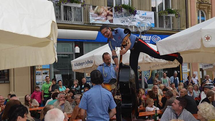 Die "Rossinis" sorgten für Stimmung.  Foto: Peter Rauch
