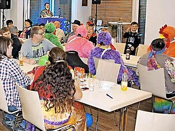 Beim Heuchelheimer Fasching war gute Stimmung.  Foto: Gerhard Feller