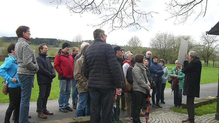 Zahlreiche Bilder verdeutlichten die Geschichte. Foto: Alexander Müller
