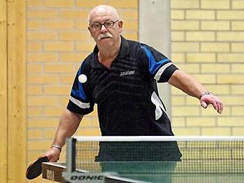 Richard Gebhardt vom RVC Klosterlangheim siegte im Einzel und Doppel der C-Klasse, Altersklasse 65 bis 80.