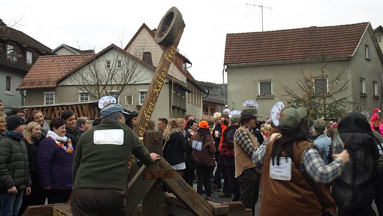Impressionen vom Faschingsumzug in Steinwiesen. Foto: Susanne Deuerling