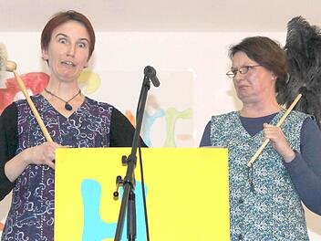 Oaaaah. Die beiden Diplom-Hausfrauen Claudia Reinwand (links) und Regina Serig haben es nicht immer einfach.