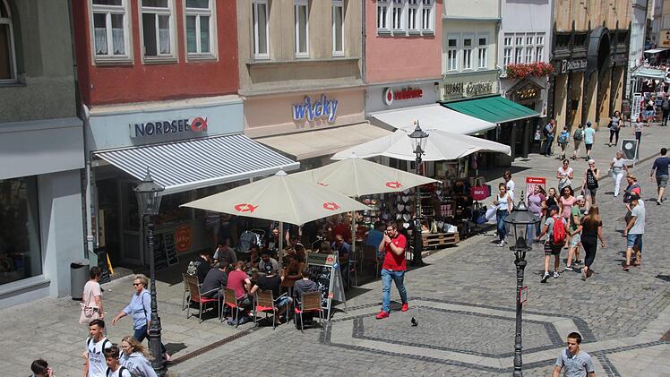 Stark frequentiert im Herzen der Innenstadt: die Coburger Nordsee-Filiale Foto: Oliver Schmidt