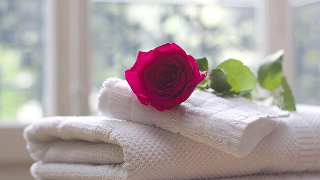 Ein Wochenendtrip als Weihnachtsgeschenk: Wir haben Empfehlungen f&uuml;r Hotels in Europa zusammengestellt. Symbolfoto: pixabay/TesaPhotography