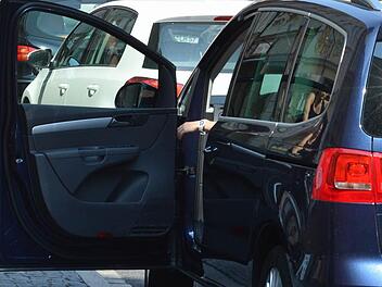 Wenn Sie vergessen, Ihre Autotür zuzumachen - kein Problem. In Kulmbach passiert nichts. Foto: Symbolbild/Ronald Rinklef