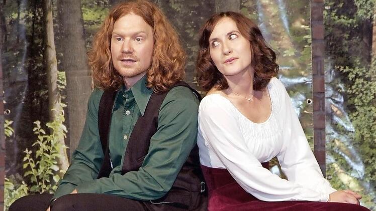 Benjamin Bochmann mit Heidi Lehnert, die sich auf der Bühne kennen- und lieben lernten. Foto: pr