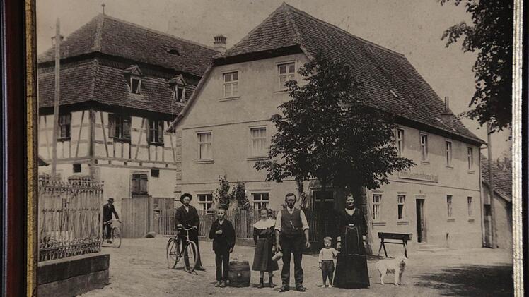 So sah die Gastwirtschaft Witzgall in den 30-er Jahren des vorigen Jahrhunderts aus. Repro: Josef Hofbauer