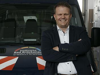 Torsten Zwingmann wird die Stadtwerke Bad Br&uuml;ckenau in den n&auml;chsten f&uuml;nf Jahren leiten und pr&auml;gen. Dabei wird es vor allem um die Sanierung und den Teilneubau der Therme Sinnflut gehen.  Fot: Steffen Standke