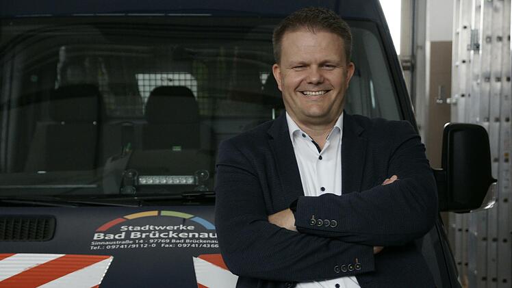 Torsten Zwingmann wird die Stadtwerke Bad Br&uuml;ckenau in den n&auml;chsten f&uuml;nf Jahren leiten und pr&auml;gen. Dabei wird es vor allem um die Sanierung und den Teilneubau der Therme Sinnflut gehen.  Fot: Steffen Standke