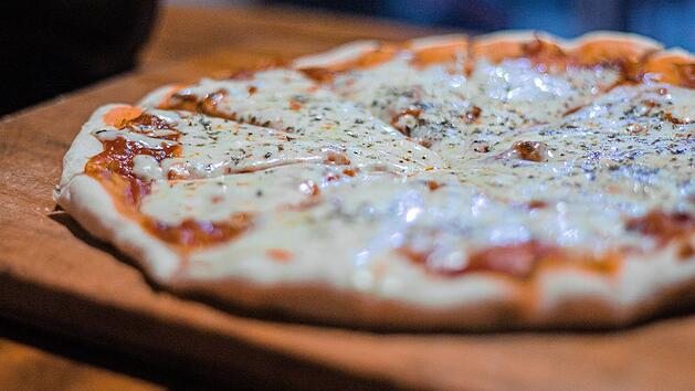 Tiefkühlpizza