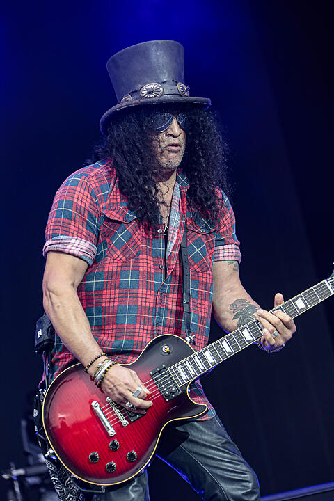 Slash feat. Myles Kennedy and The Conspirators bringen ihre Fans bei Rock im Park 2019 zum Durchdrehen