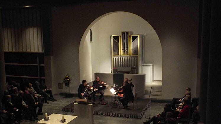 Das Bamberger Streichquartett war in der evangelischen Kirche von Herzogenaurach zu Gast.  Foto: Manfred Welker