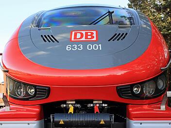 Foto: Symboldbild/obs/Deutsche Bahn AG/Uwe Miethe
