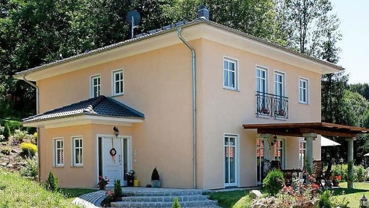 Im Baugebiet "Hofäcker" in Pautzfeld möchte ein Interessent ein Wohngebäude im sogenannten Toskanastil errichten. Laut altem Bebauungsplan ist das aber nicht zulässig. Symbolbild: Archiv/privat