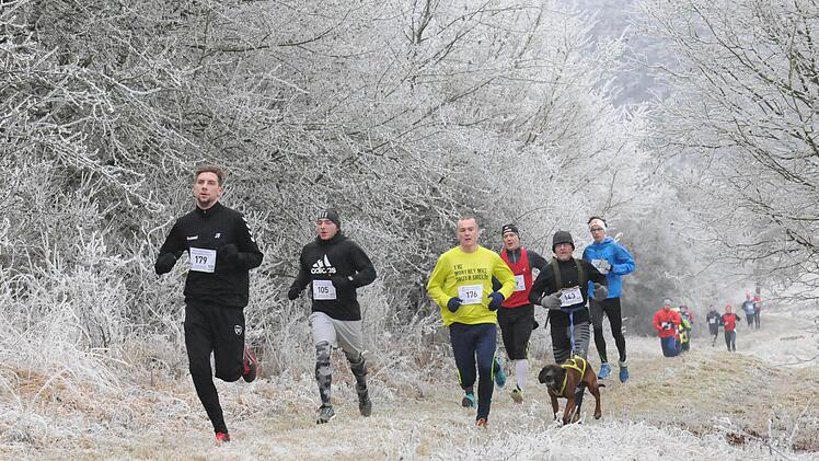 Impressionen vom Fuschter Silvesterlauf 2016. Foto: ssp