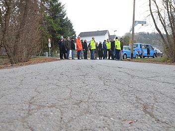 Die Straße im Schlossgrund ist wachsender Belastung nicht gewachsen und soll erneuert werden.Rainer Lutz