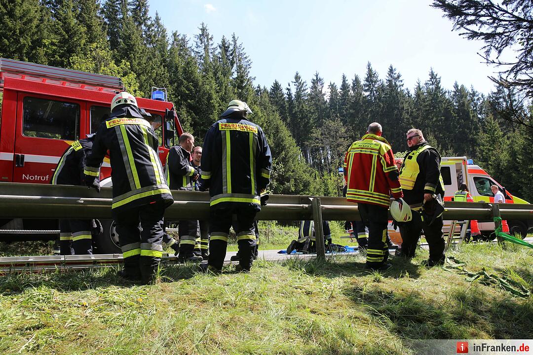 Rentnerin kracht bei Schwarzenbach in Wald – eingeklemmt und schwer verletzt