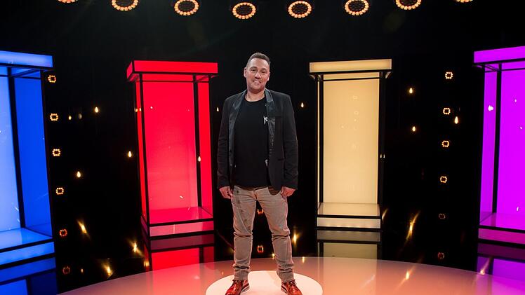 Axel aus Oberfranken konnte nackt und als Katzenliebhaber überzeugen. Foto: RTL II