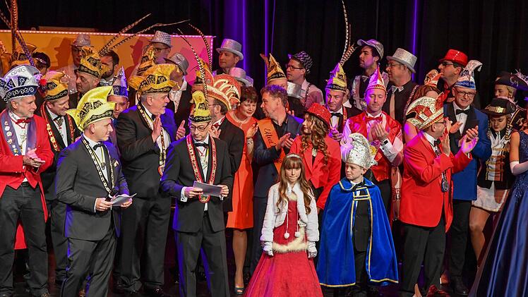 Das neue Kinderprinzenpaar Elise I. und Paul I.Ronald Rinklef