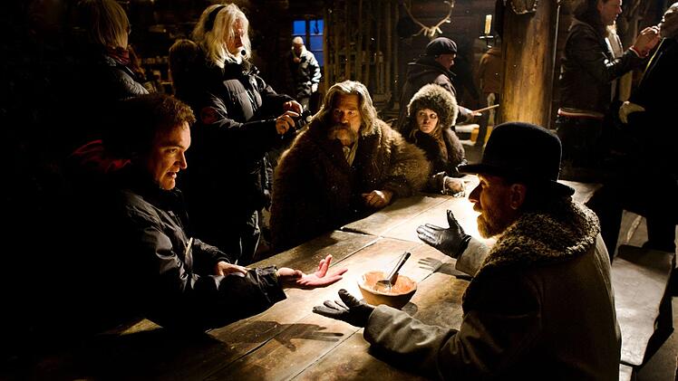 Szene aus Quentin Tarantinos (links) "The Hateful Eight": Angeblich war ein Part f&uuml;r Jennifer Lawrence vorgesehen.