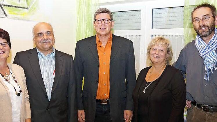 Neu im Vorstandsteam ist Helmut Hohmann (Mitte). Wie bisher dabei: Kassier Ingrid Schmitt, Dritter Vorsitzender Hans Habermann, Zweite Vorsitzende Antje Hohmann und Schriftführer Klaus Helmreich Foto: Johannes Michel