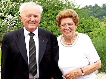 Das seltene Fest der eisernen Hochzeit feierten am gestrigen Dienstag Hermine und Leo Ankenbrand in Eltmann. Foto: Günther Geiling