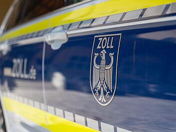 Schwerer B&uuml;rgergeld-Betrug in Schweinfurt: Influencer-Familie fliegt auf