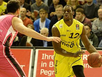 Jevon McCrea begann seine Profikarriere in der Saison 2014/15 bei Medi Bayreuth. Nun kehrt er als Ersatz für den verletzten Center Assem Marei zurück in die Wagnerstadt. Foto: Peter Mularczyk