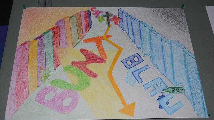 "Bunt statt blau": Kulmbacher Realschüler gestalten Wettbewerbs-Plakate. Foto: Dagmar Besand