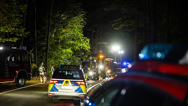 Unfall bei Birnbaum: 52-J&auml;hriger in Mittelfranken schwer verletzt