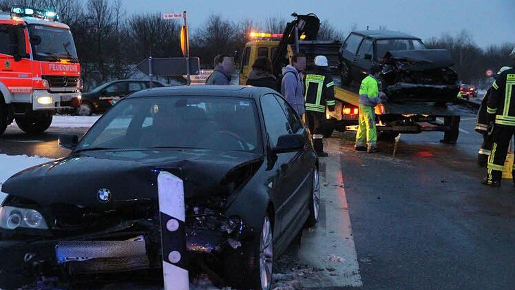 Eines der Unfallautos.  Foto: RK