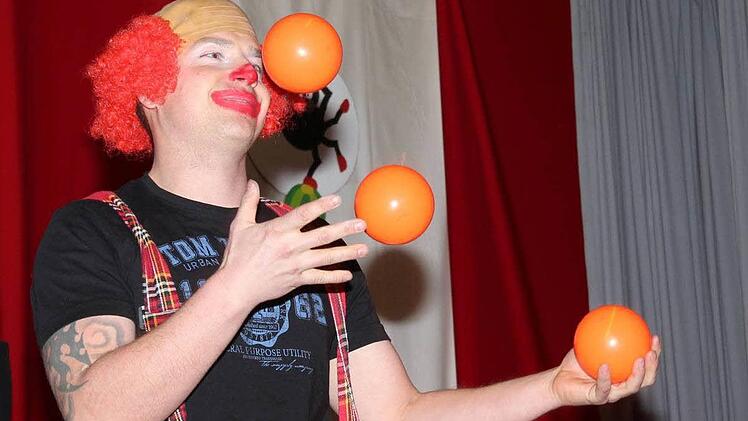 Beim Maßbacher Büttenabend in der Lauertalhalle. Foto: Dieter Britz