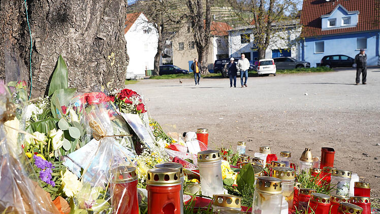 Nach t&ouml;dlichen Sch&uuml;ssen von Asperg