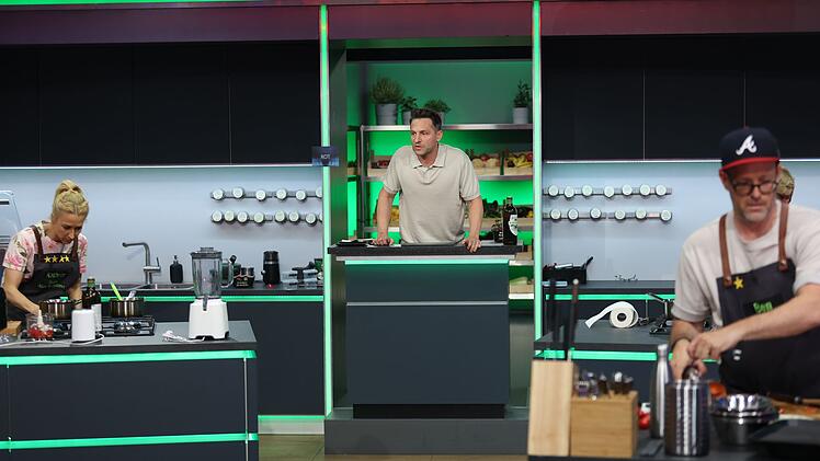 Alex Kumptner muss diesmal um seine Schw&auml;gerin Kathrin Menzinger (links) zittern.