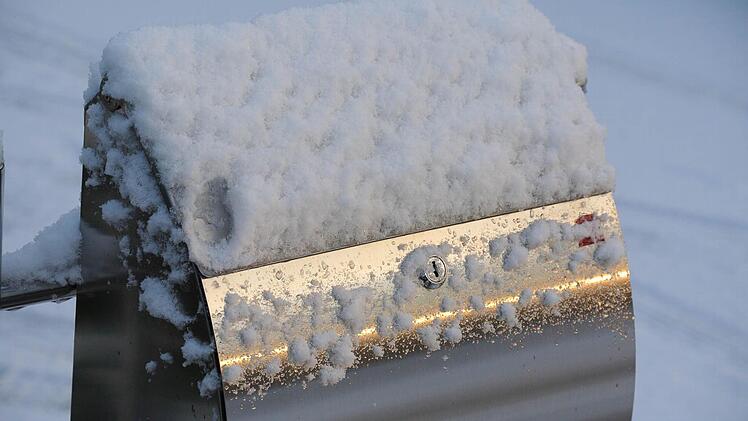 Der Fingerabdruck ist vom Briefträger.