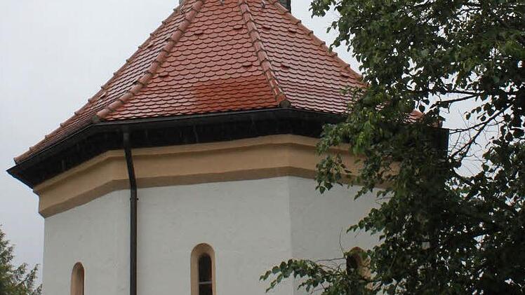 Das kleine Gotteshaus ist von außen und innen sehenswert. Foto: R. Popp