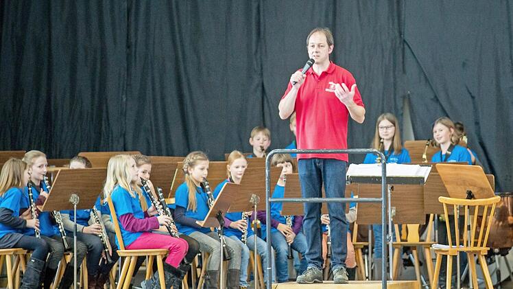 Die Neunkirchner Grundschüler aus verschiedenen Klassenstufen zeigten, was sie alles seit September gelernt haben. Foto: privat