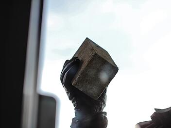 München: Einbrecher bedient sich "großzügig" in Supermarkt - und schläft ein